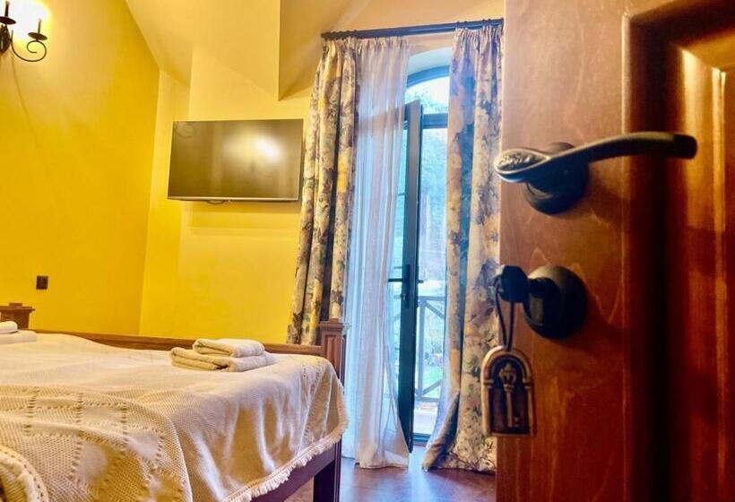 هتل Villa Alexander Dilijan