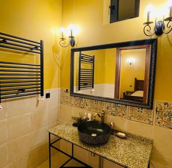 هتل Villa Alexander Dilijan