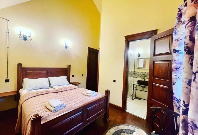 هتل Villa Alexander Dilijan