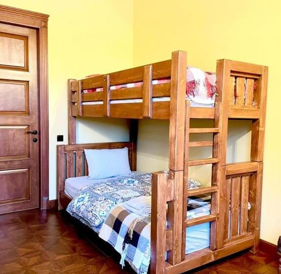 هتل Villa Alexander Dilijan