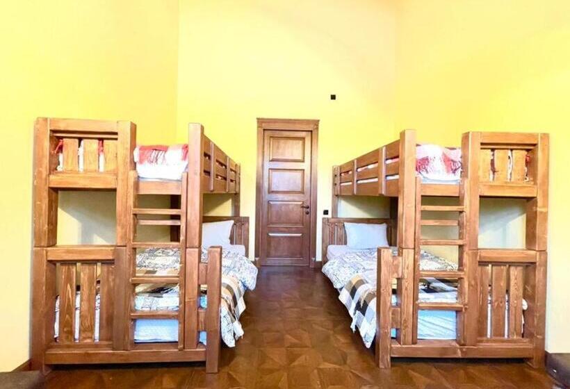 هتل Villa Alexander Dilijan