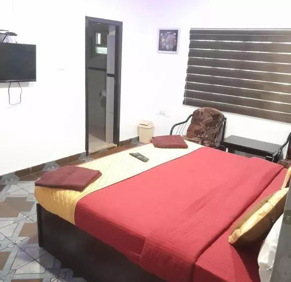 ホテル White Residency
