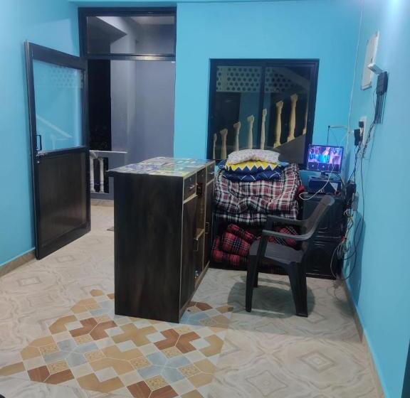 ペンション Augustin Guest House