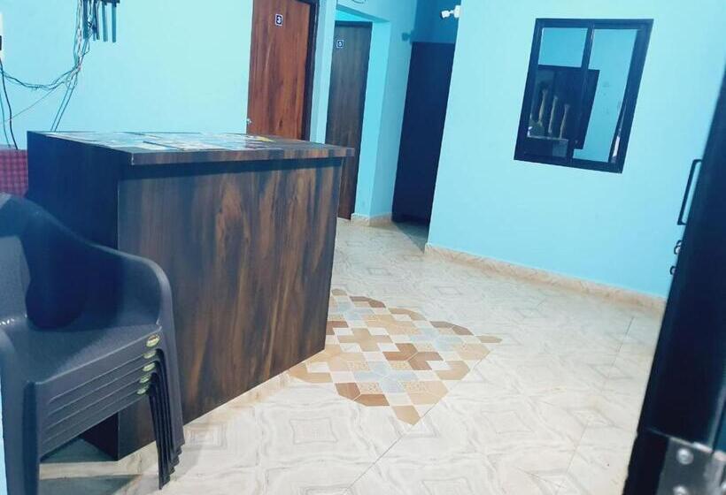 ペンション Augustin Guest House