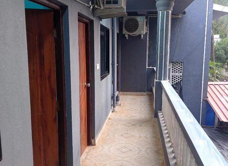 ペンション Augustin Guest House