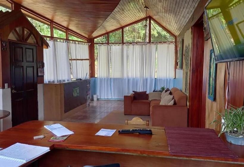 膳宿费 Finca Pantera