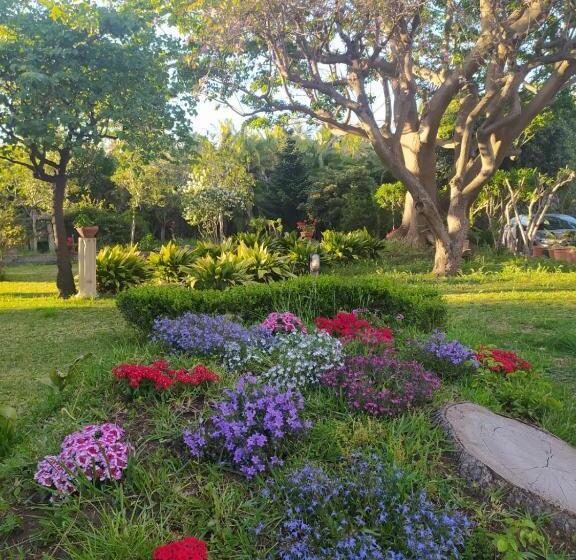 ペンション La Semenza