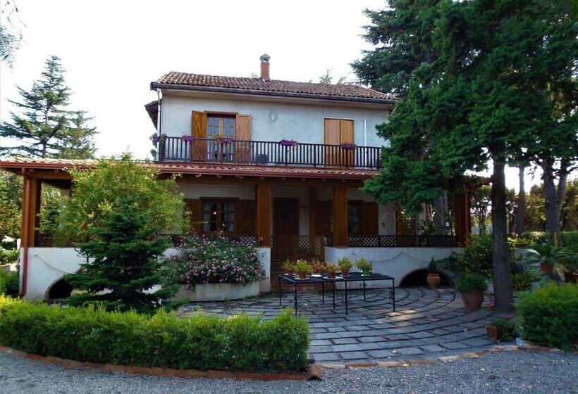 ペンション La Semenza