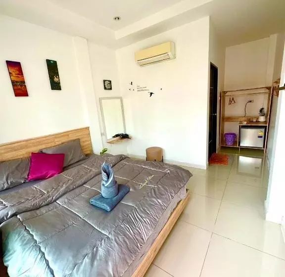 リゾートホテル Pingguy Kohlarn