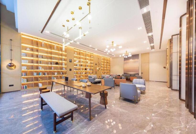 Atour Hotel Shenzhen Fuhai International Convention And Exhibition Center
