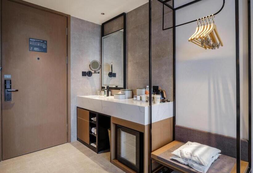 Atour Hotel Xiamen North Station Jiageng Stadium