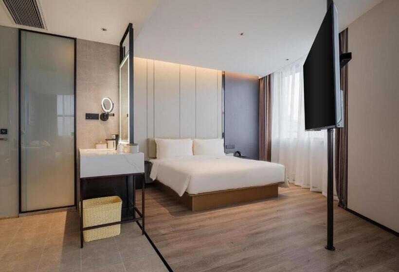 Atour Hotel Xiamen North Station Jiageng Stadium