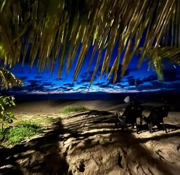 Aamiaismajoitus (B&B) Tripsea Beach Villa