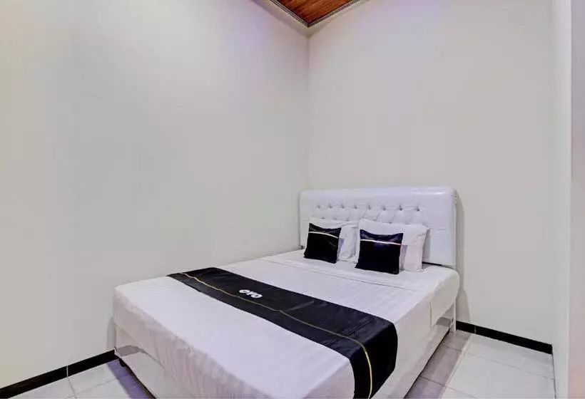 ホテル Capital O 93244 Angkasa Inn