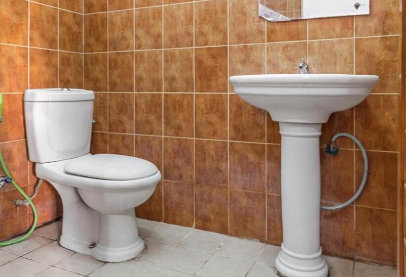 Hotel Capital O 93279 Asyoka Penginapan Pasutri