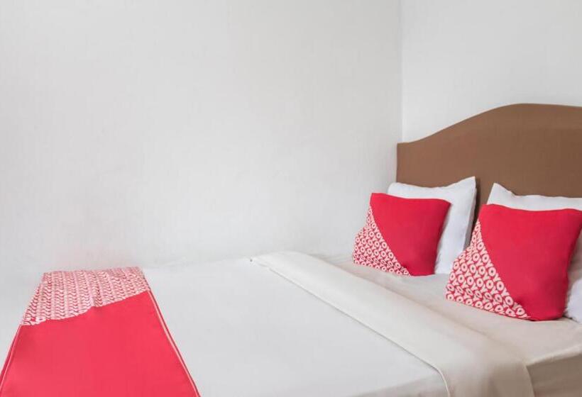 Hotel Capital O 93279 Asyoka Penginapan Pasutri