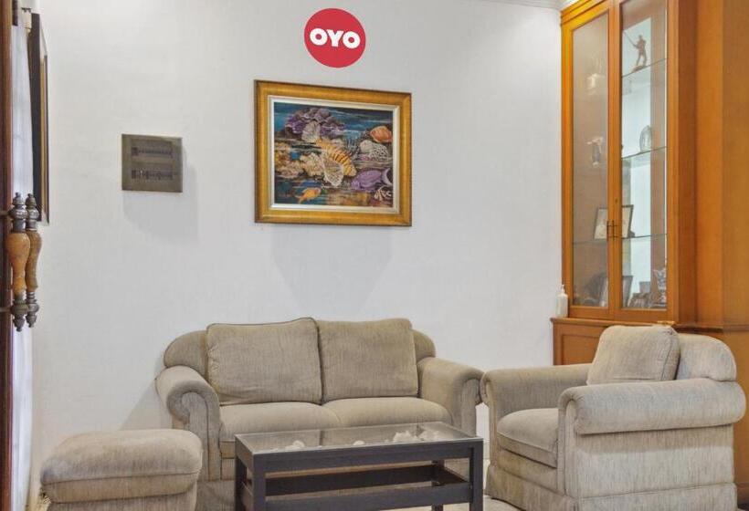 Hotel Capital O 93279 Asyoka Penginapan Pasutri