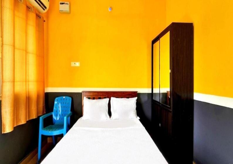 Hotel L7 Guest House