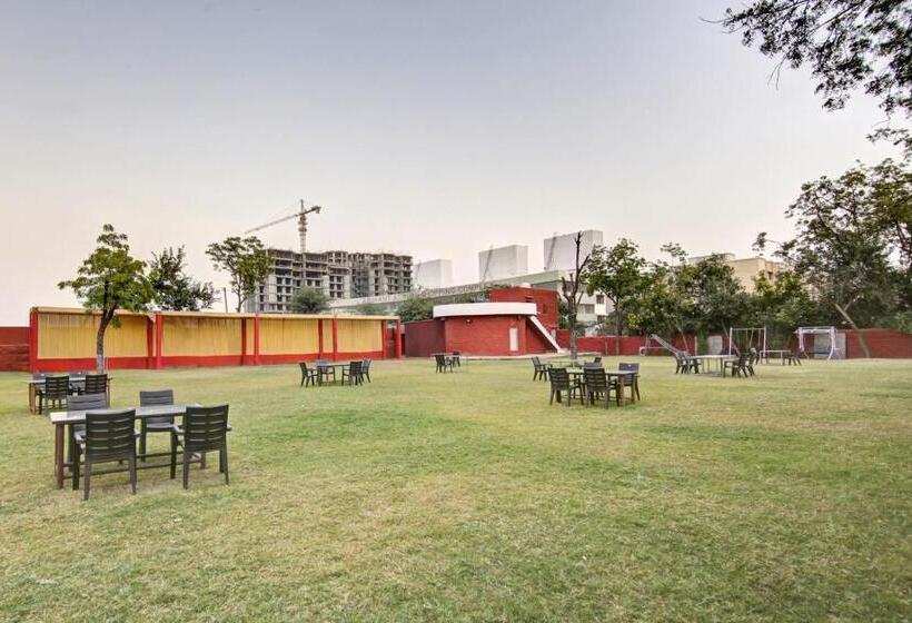 Отель Oyo Green Land Resorts Jodhpur