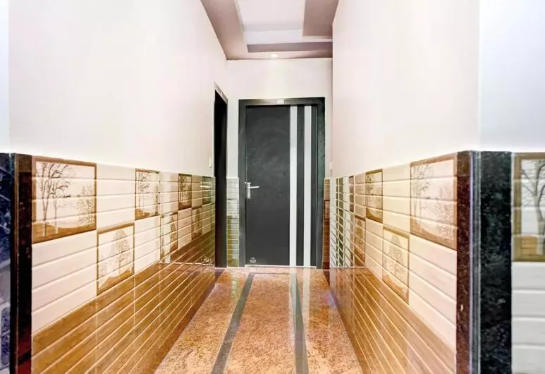 ホテル Sathi Residency