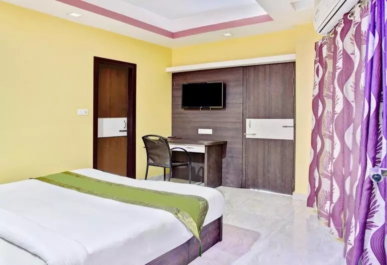 ホテル Sathi Residency