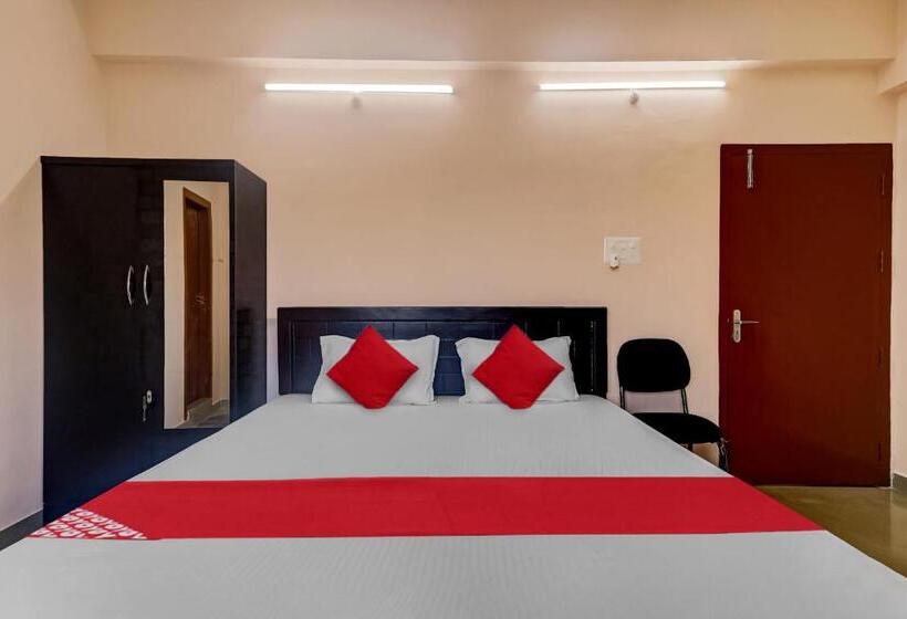 Hotel Super Oyo Flagship Moyong Homestay