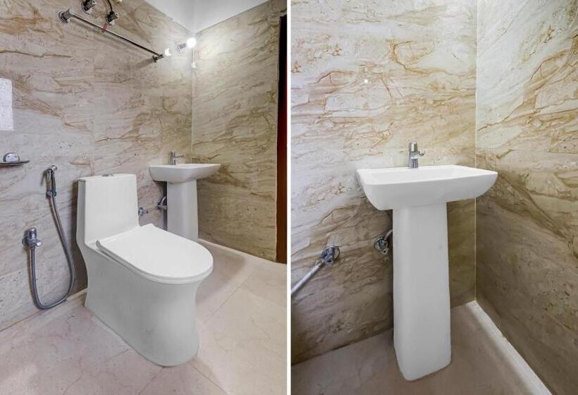 Hotel Super Oyo Flagship Moyong Homestay