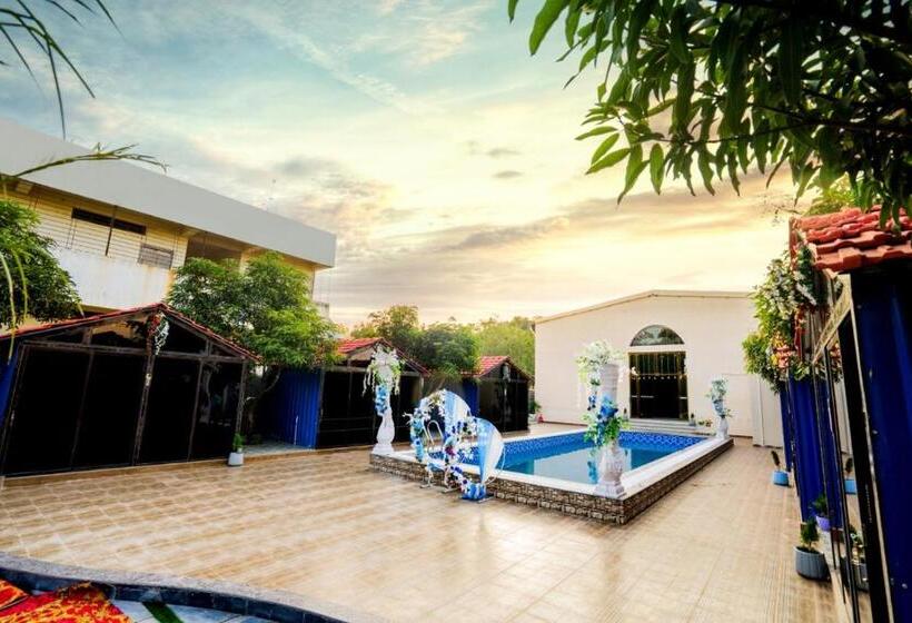 ホテル The Avenue Ranchi