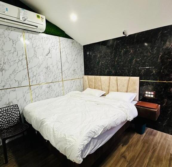 ホテル The Avenue Ranchi