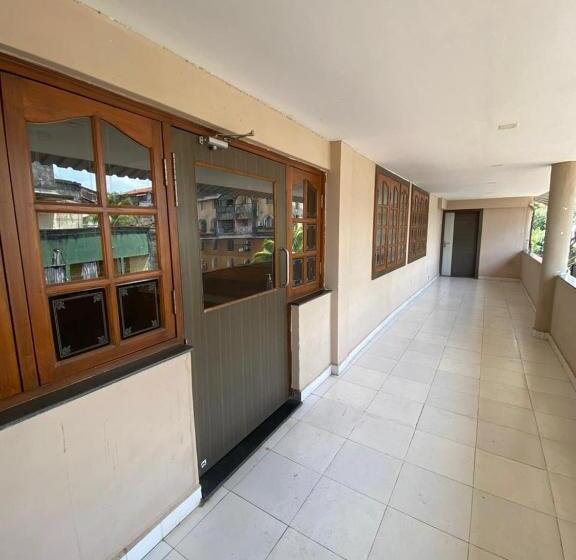 בית מלון כפרי Vihasta Sunrise