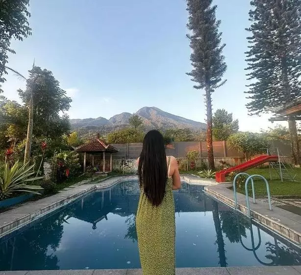 Hotelli Villa Oriental Curug Nangka