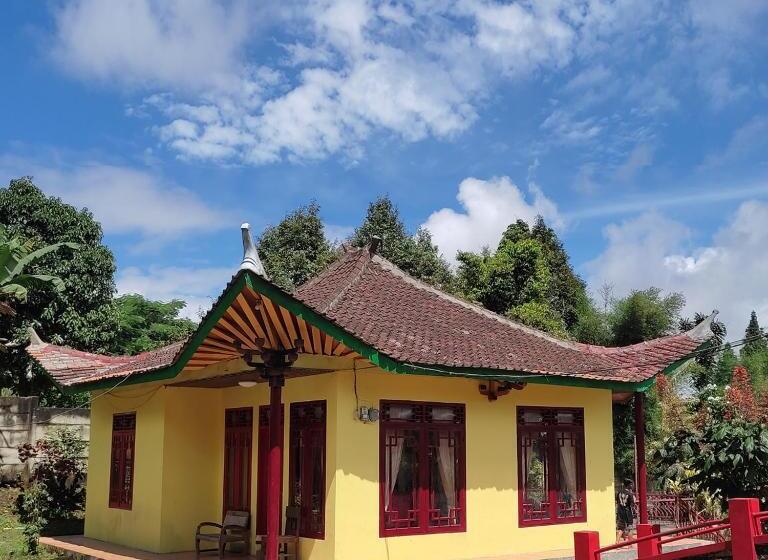 בית מלון כפרי Villa Oriental Curug Nangka