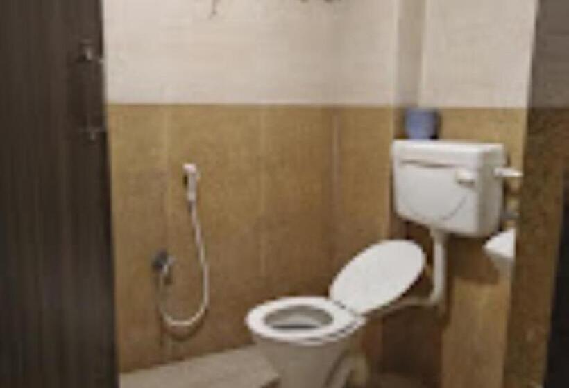 New Hotel Meena Grand,hyderabad