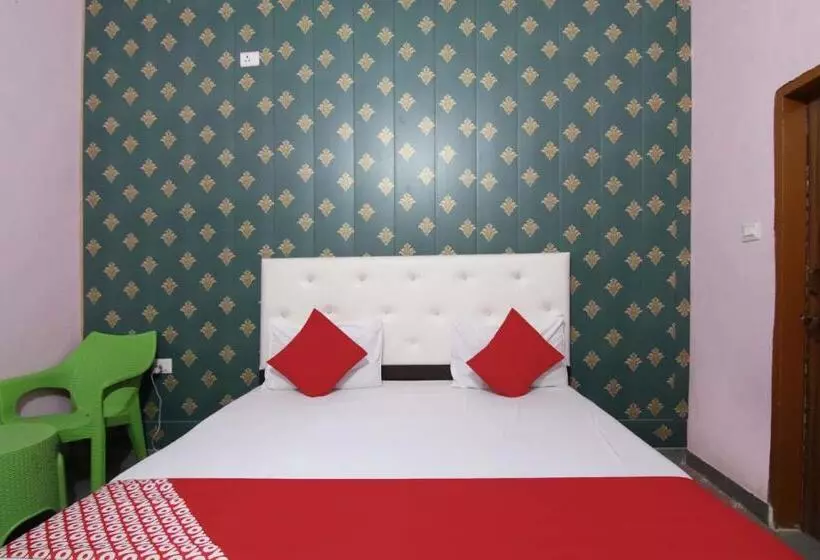 Oyo Hotel Royal Place