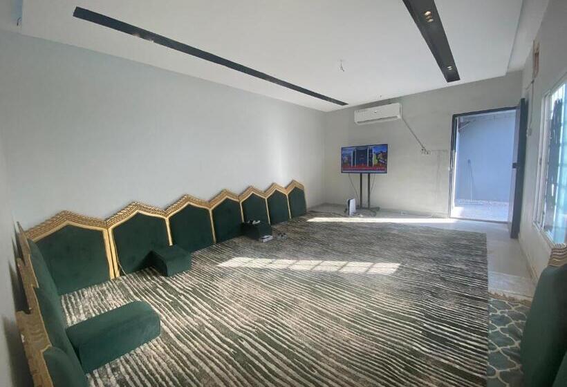 ペンション رتز السويدي