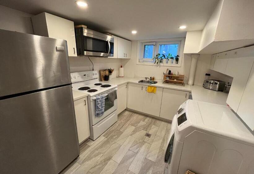 Panzió Chic And Large Private Room