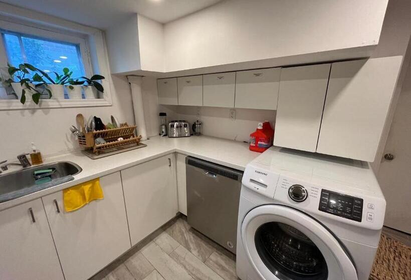 Panzió Chic And Large Private Room