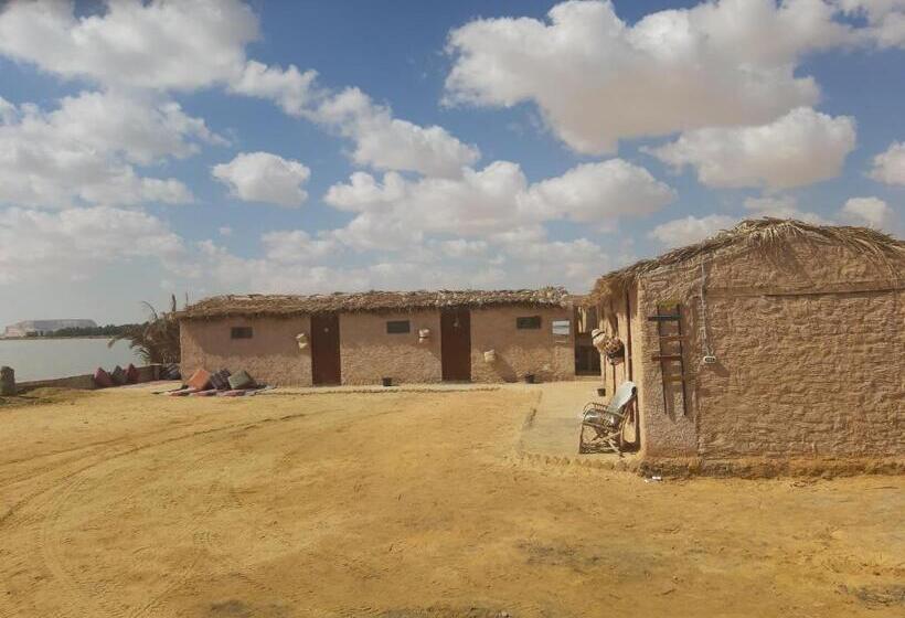 استراحتگاه M Biama Island