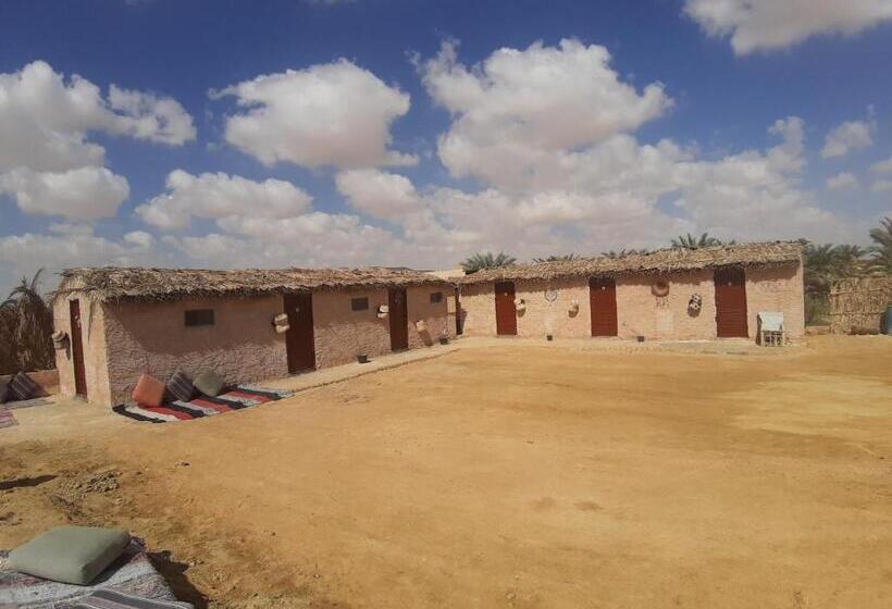 استراحتگاه M Biama Island