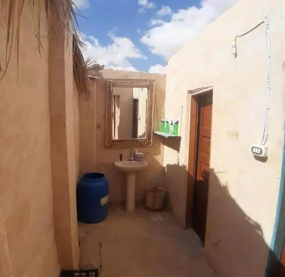 استراحتگاه M Biama Island