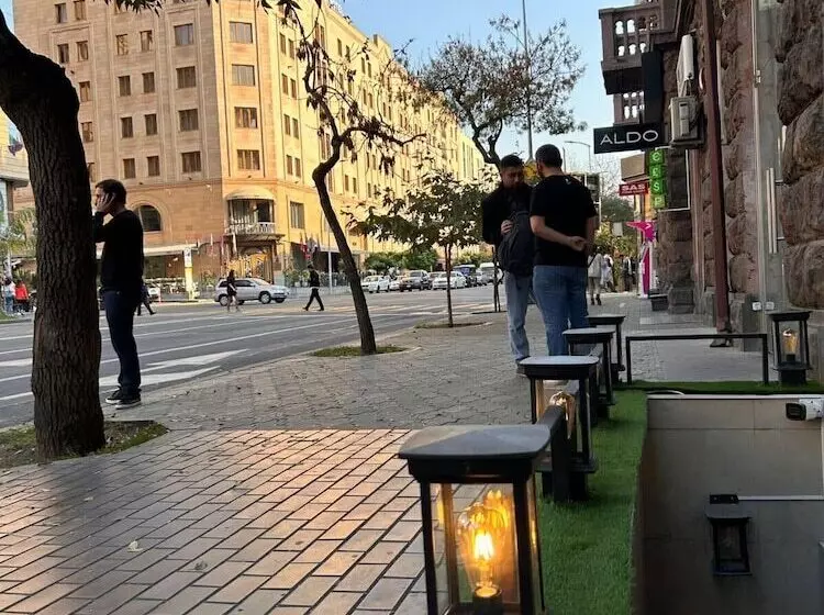 هاستل My Friendly