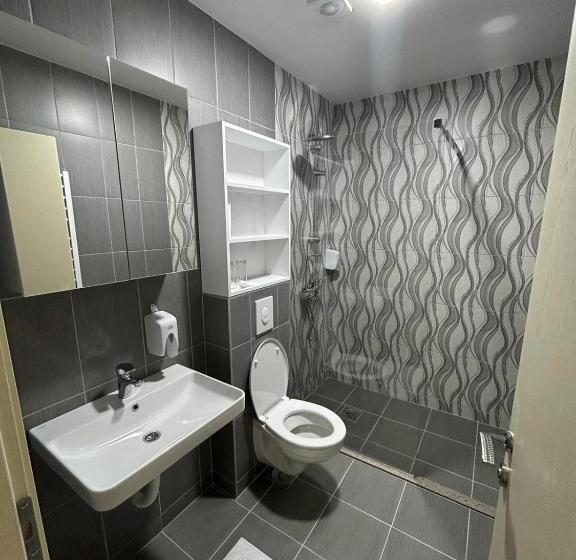 تختخواب و صبحانه Naš Dom   Motel