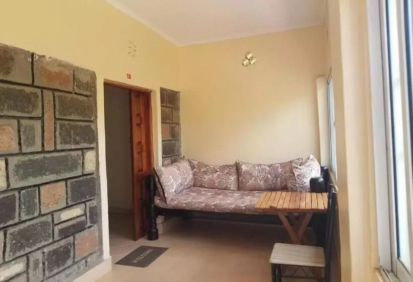 هتل Allamanda Gardens Resort