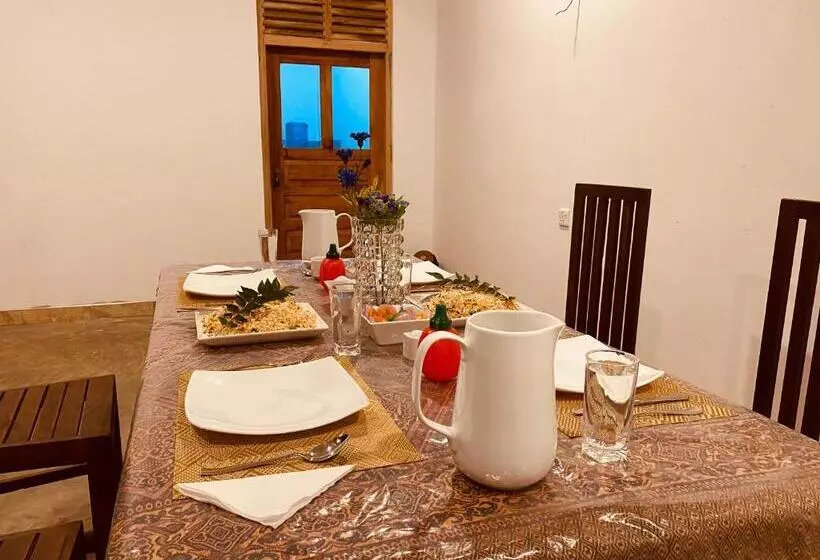 ホテル Black Panther Yala