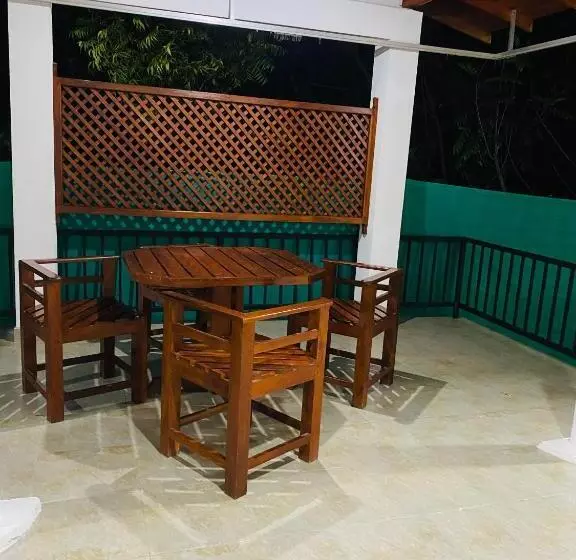 ホテル Black Panther Yala