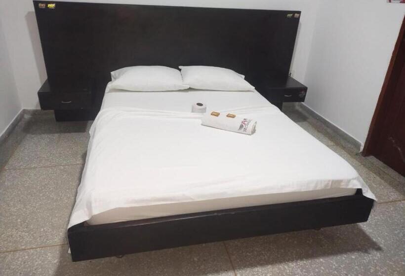 Hotel Los Arcángeles