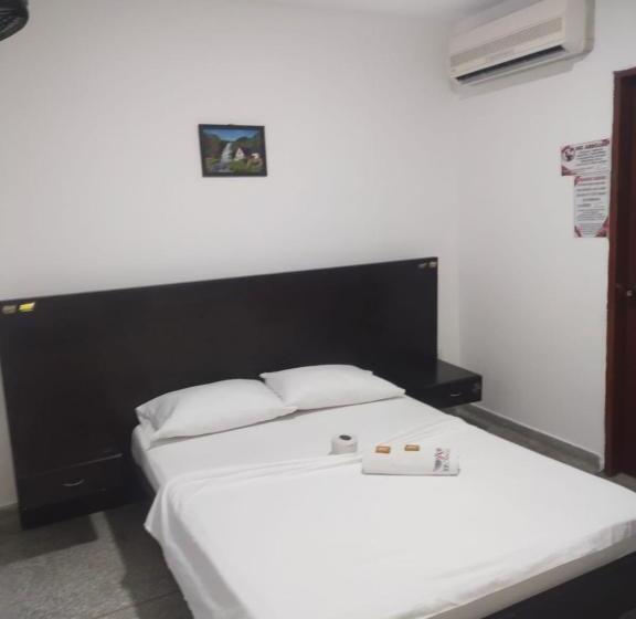 Hotel Los Arcángeles