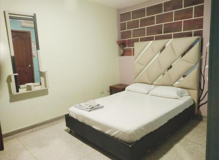 Hotel Los Arcángeles