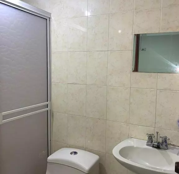 ホテル Los Arcángeles