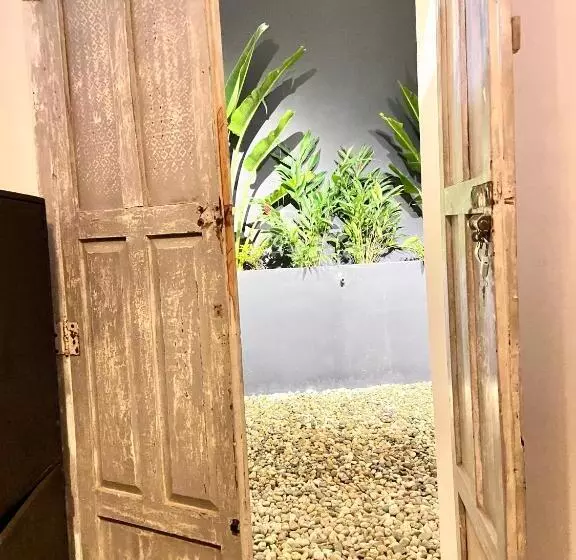 ホテル Místico Hostal